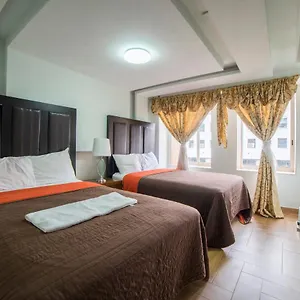  Hotel Plaza Tapatia